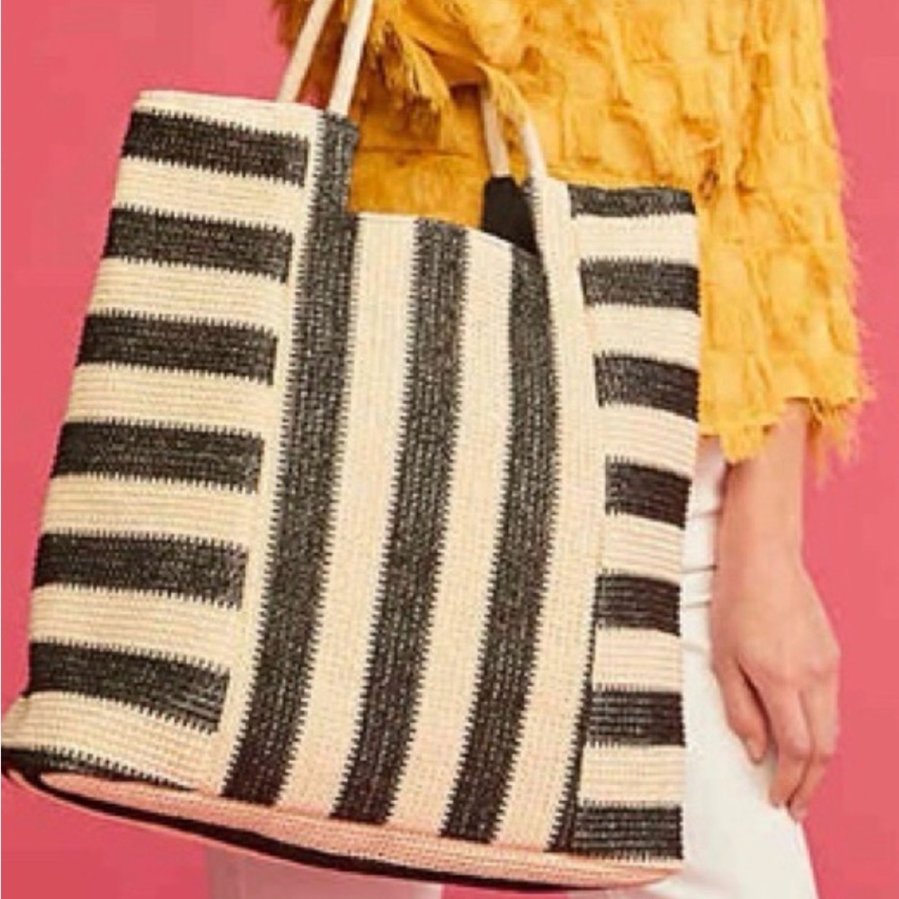 DSW Tote